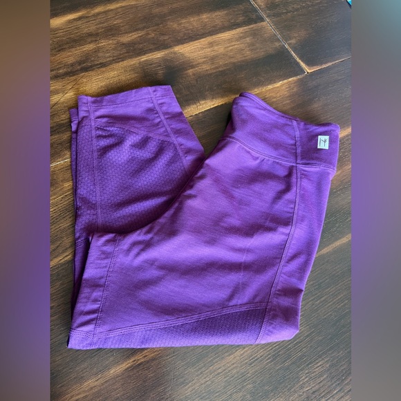 neve Pants - Neve Sara Baselayer Bottom Women’s S DriRelease Wool Blend Purple crop leggings